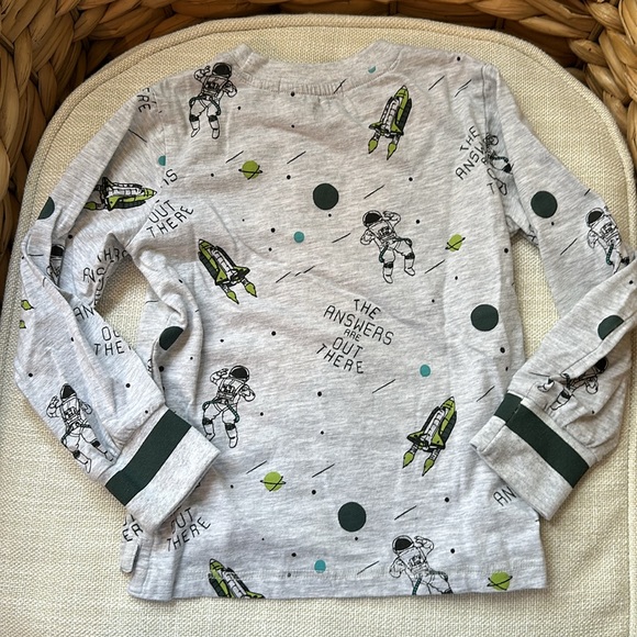 Sovereign Code Long Sleeve Space Pocket Tee, 4 - Picture 6 of 6